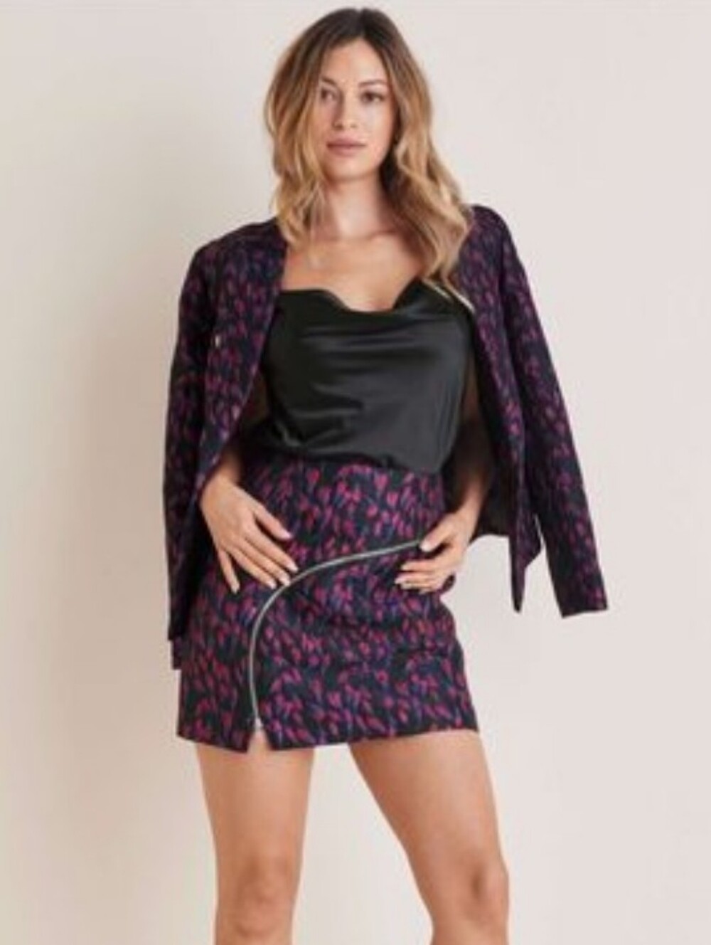 Venus Jacquard Zip Mini Skirt – Blue Multi With Soft Stretch – New Size 8